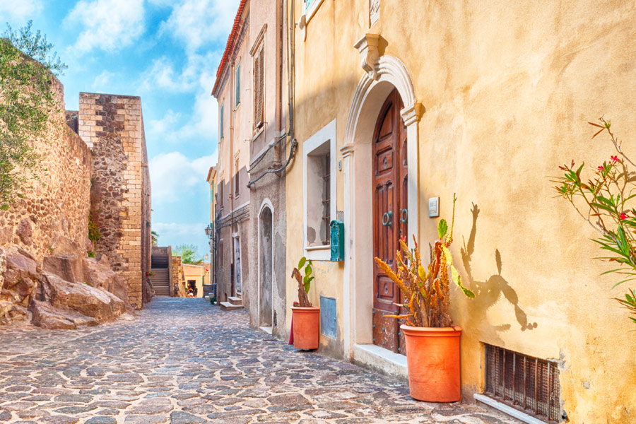 Sardaigne - La Cité d'Alghero et sa Région