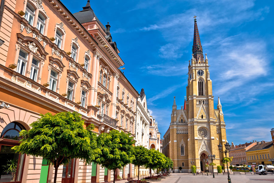 Serbie - Novi Sad, l'Athènes Serbe au bord du Danube