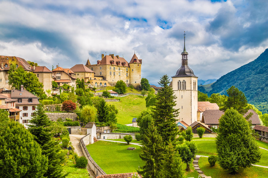 Suisse - Entre villes, lacs et montagnes dans le Canton de Fribourg