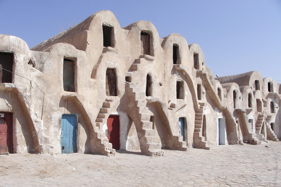 Tunisie - Le Djebel Dahar, au Cœur des Forteresses du Désert