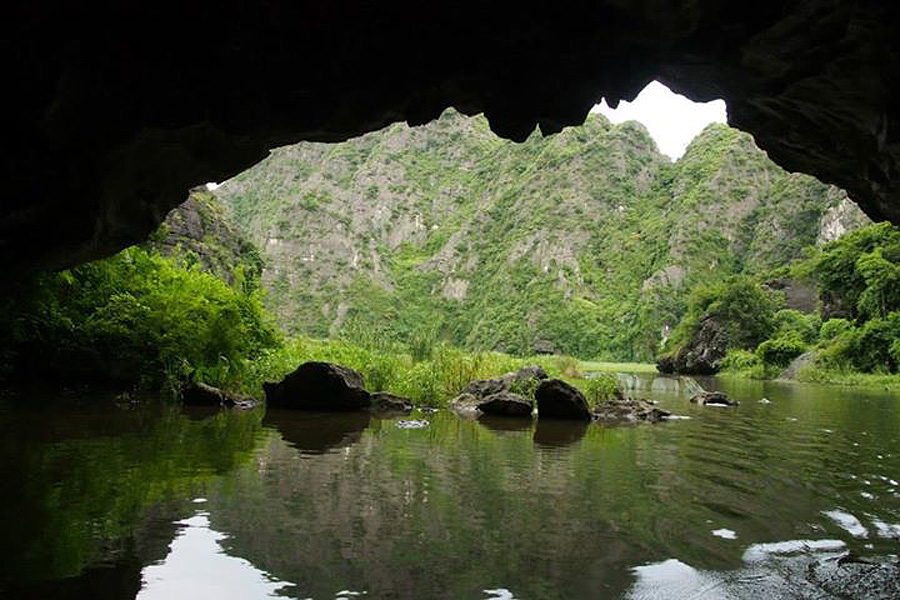 Vietnam - Tam Coc, la Baie d'Along Terrestre