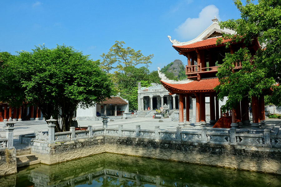 Vietnam - Tam Coc, la Baie d'Along Terrestre