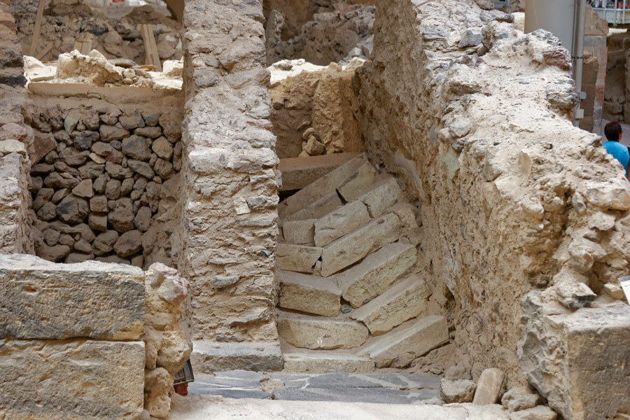 Cyclades - De Santorin, la mondaine à Folegandros, le trésor caché