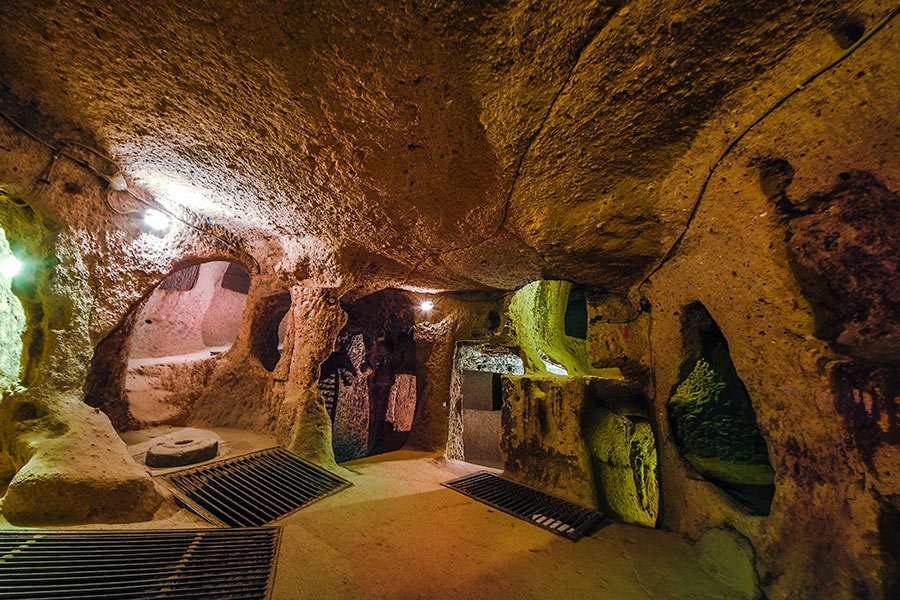 Turquie - Les Villes Souterraines de Cappadoce, Derinkuyu et Kaymakli