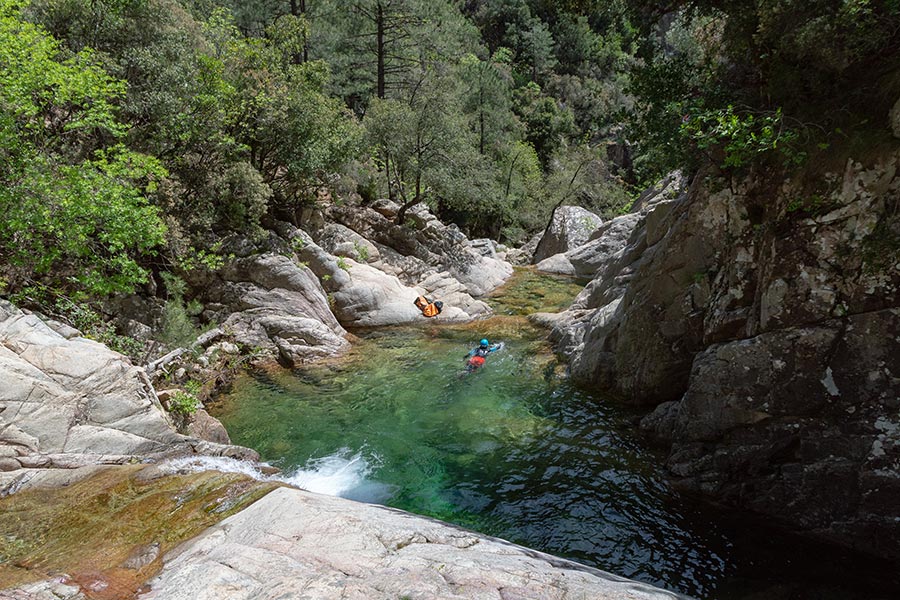 France - Grand tour des plus belles cascades corses