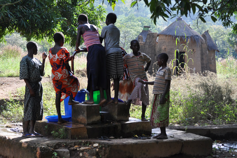 Bénin - Les Tata, des Châteaux Forts… en Banco