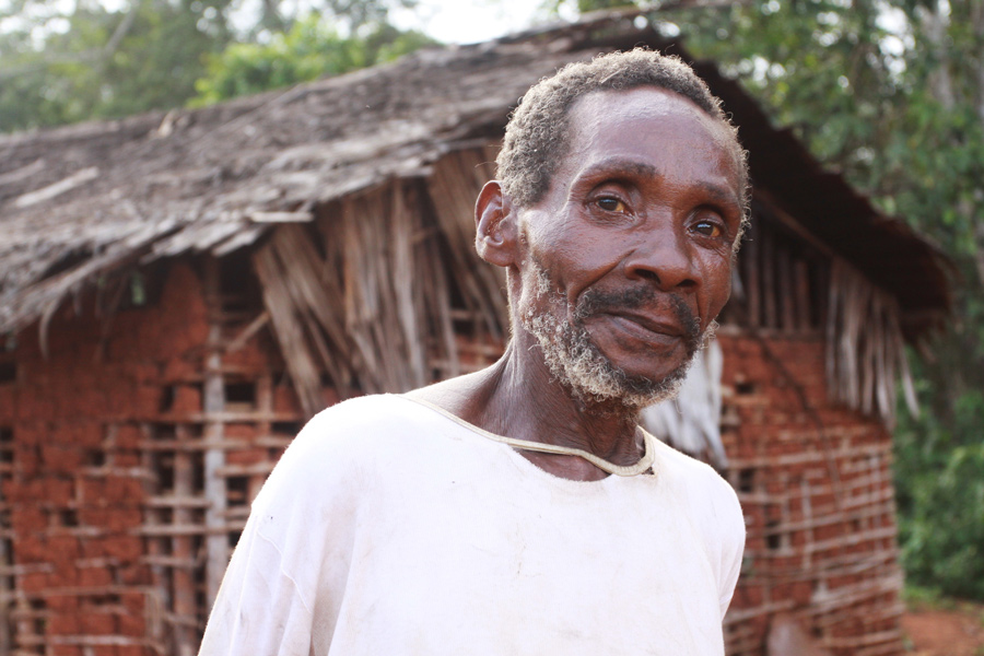 Cameroun - Pêche Sportive et Petits Hommes de la Forêt