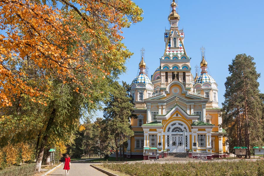 Kazakhstan - Almaty, la ville aux mille couleurs