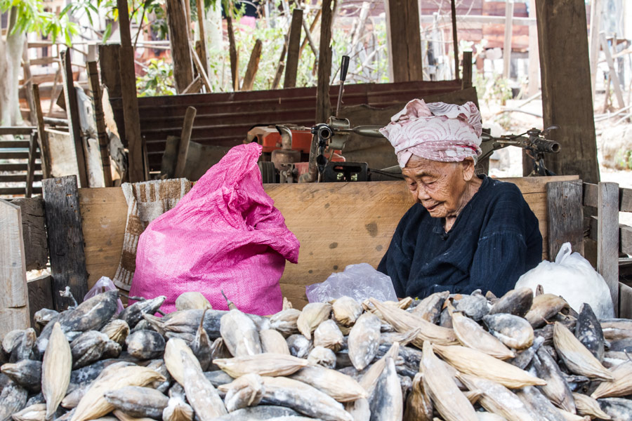 Laos - Les Différentes Ethnies du Laos