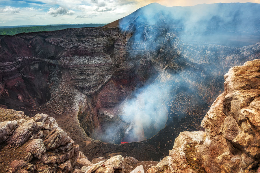 Nicaragua - Managua, une ville moderne au milieu des volcans