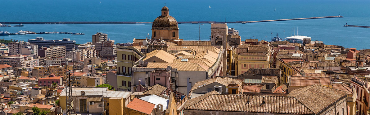 Voyage Découverte en Sardaigne - Cagliari, capitale joyeuse et historique de la Sardaigne