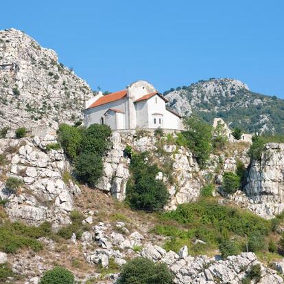 Voyage en Albanie - Entre Montagnes et Rivages