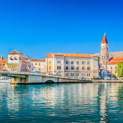 Voyage en Croatie - Soleil et Détente en Famille à Brac